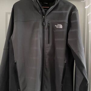 North Face Apex jacket NEW (no tags)